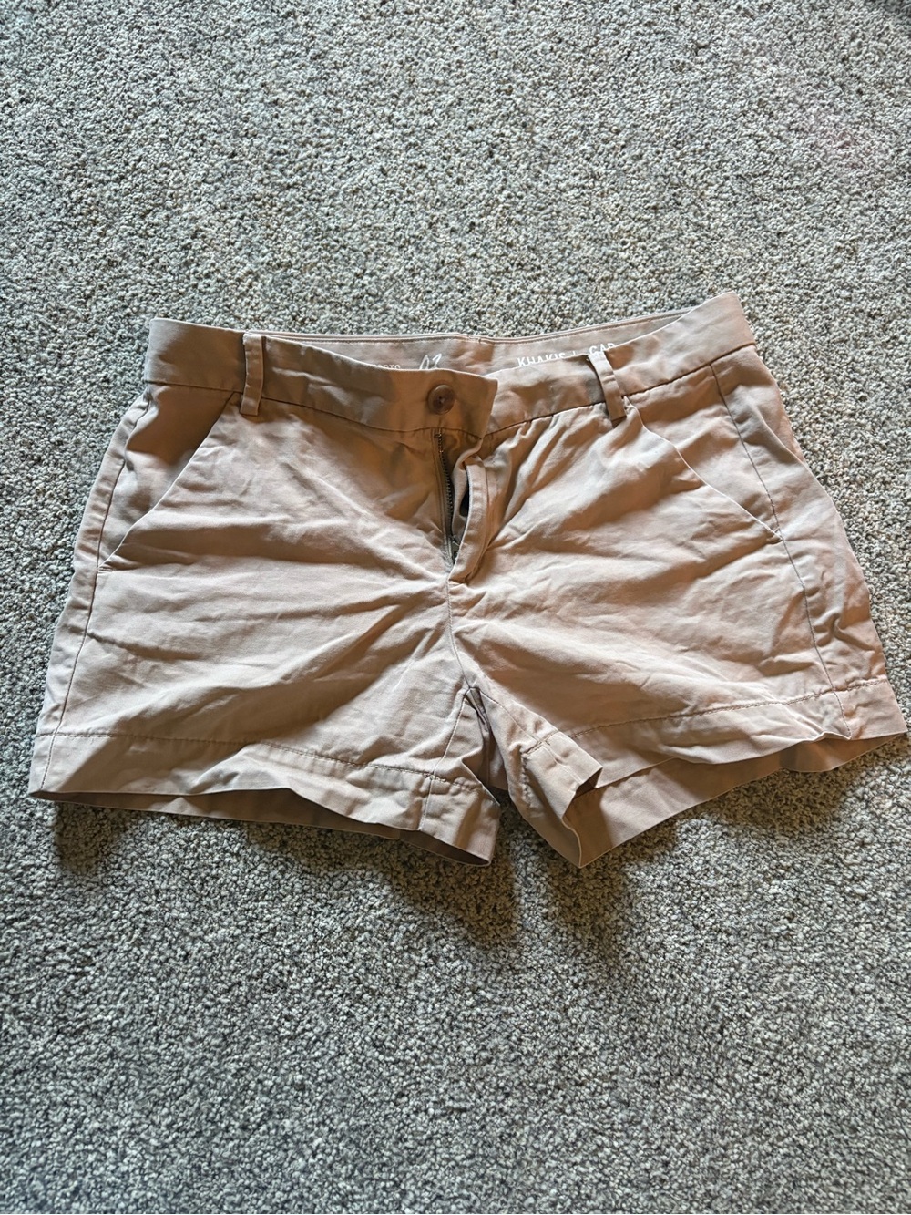 GAP Women's Chino Shorts - Blush Tan